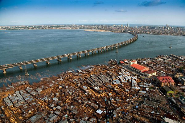 shantytown-of-makoko-at-the-foot-of-third-mainland-bridge-lagos-nigeria-yann-arthus-bertrand